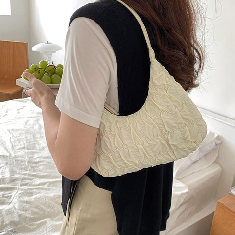 [4All] Túi Đeo Vai Mini Chần Bông Dập NổI